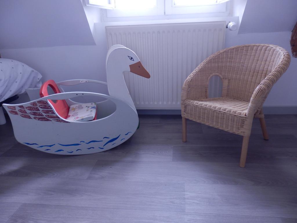 Au Presbytere De Dagmar Erbree Room photo